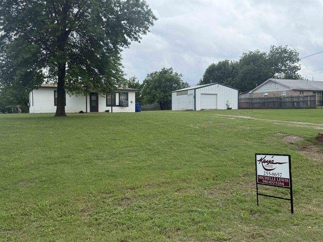 House for sale in Comanche, Oklahoma