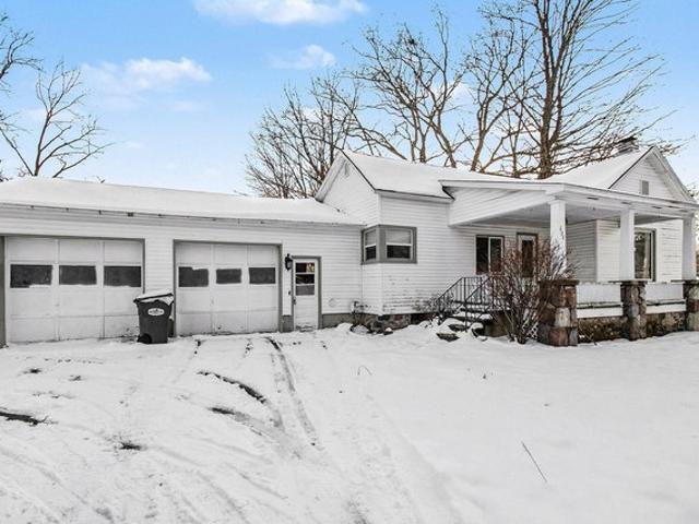 House for sale in Lawton, Michigan