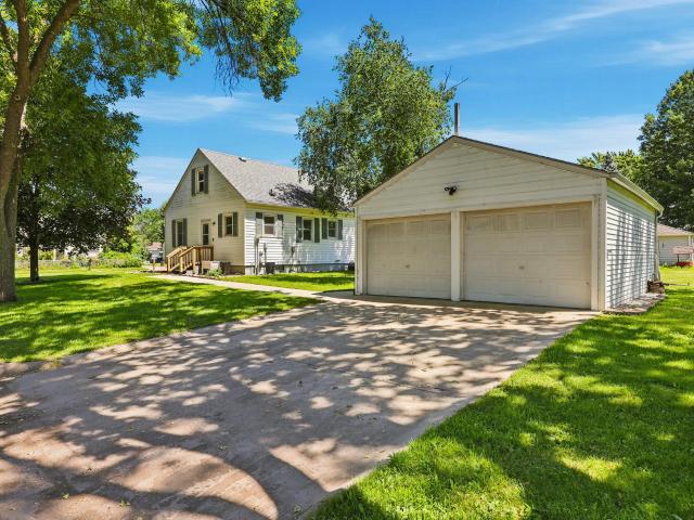 House for sale in Litchfield, Minnesota