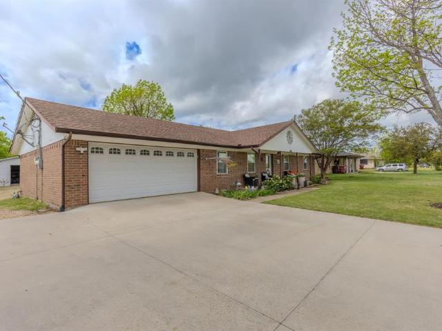 House for sale in Hunt, Texas