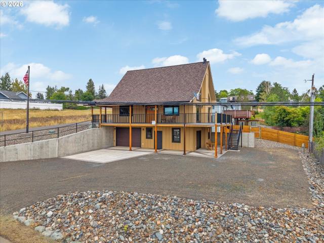 House for sale in Oregonia