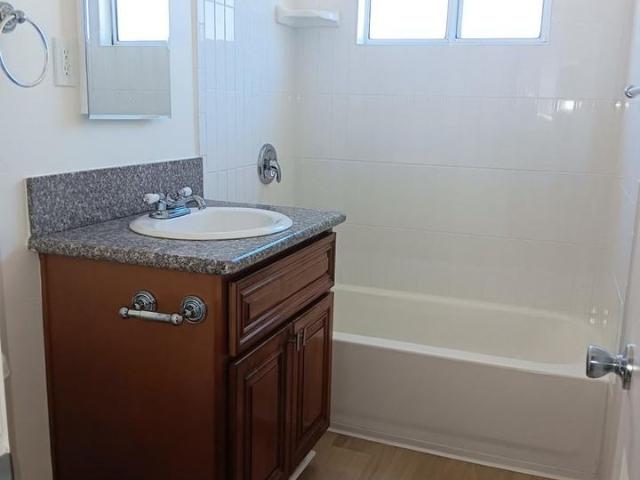 Apartment for rent in Downey, California