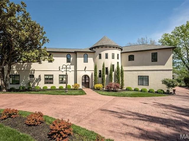 House for sale in Ballwin, Missouri