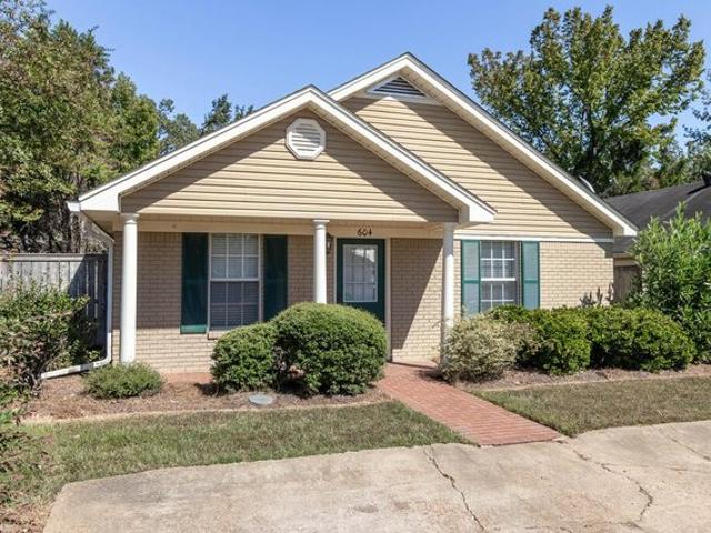Condo for sale in Oxford, Lafayette County