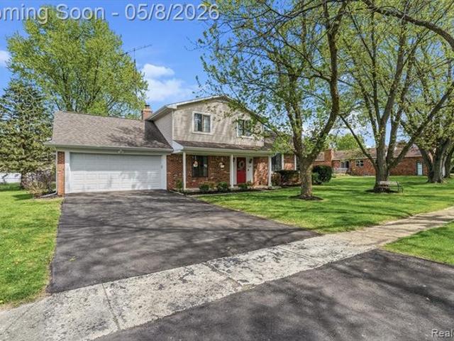 House for sale in Flushing, Michigan