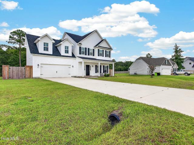 House for sale in Hubert, Onslow County