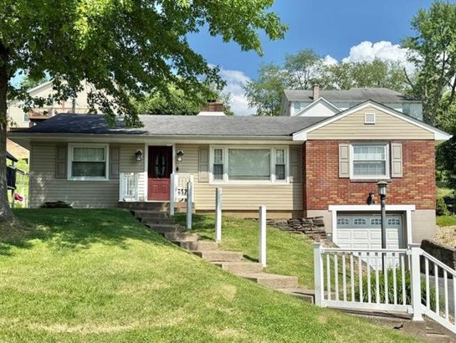 House for sale in Glen Dale, West Virginia