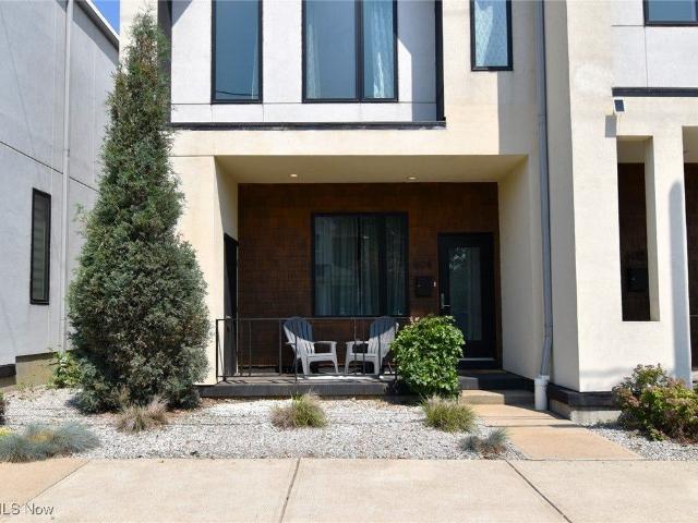Townhouse for sale in Cleveland
