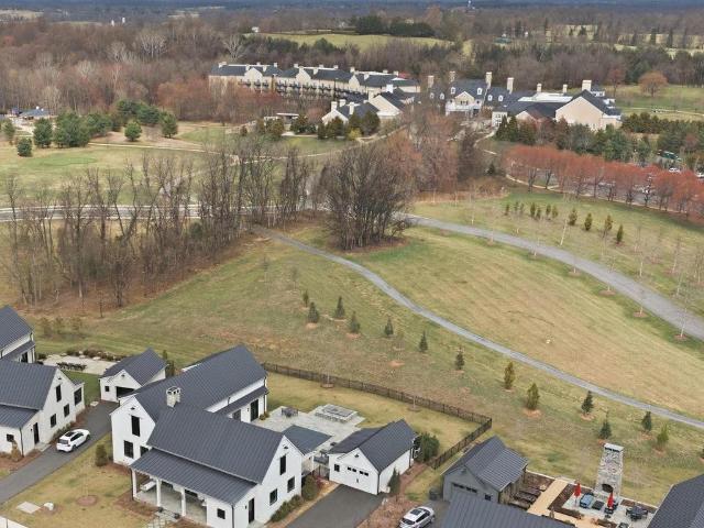 Condo for sale in Virginia