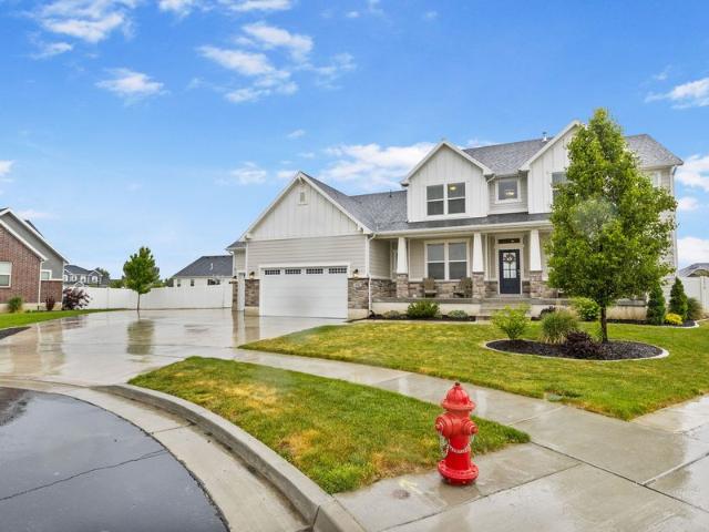 House for sale in Layton