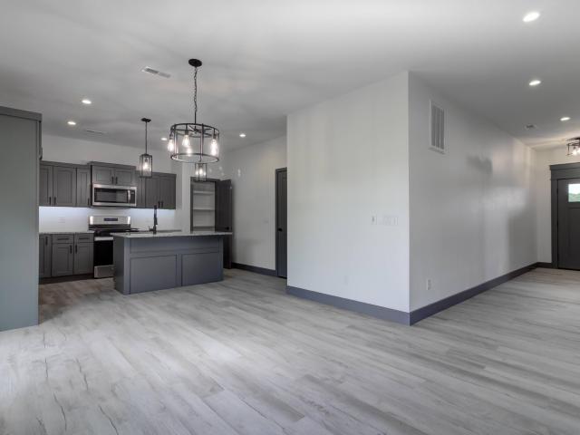 House for sale in Clever, Missouri