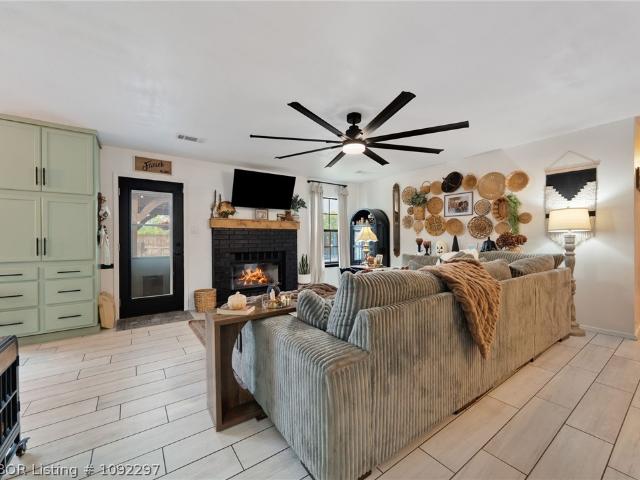 House for sale in Lavaca, Sebastian County