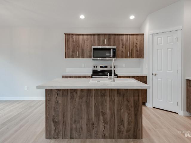 House for sale in New Plymouth, Idaho