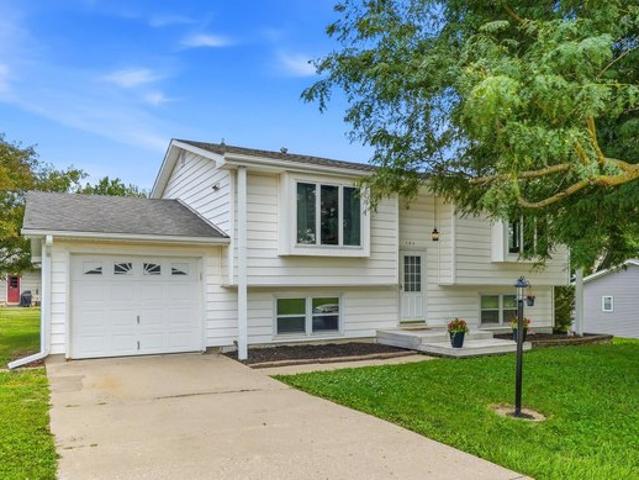 House for sale in Mount Pleasant, Iowa