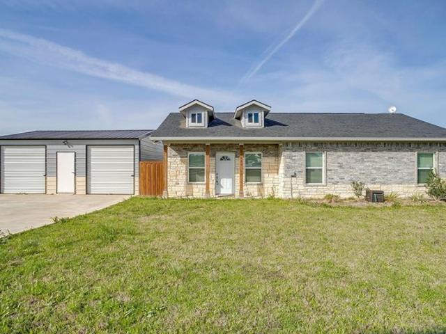 House for sale in Itasca, Texas