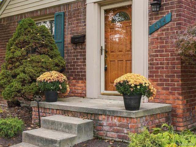House for sale in Royal Oak, Oakland County