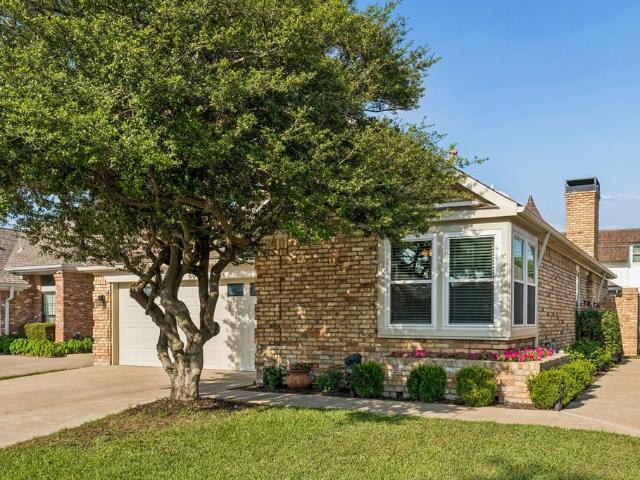 House for sale in Irving, Texas