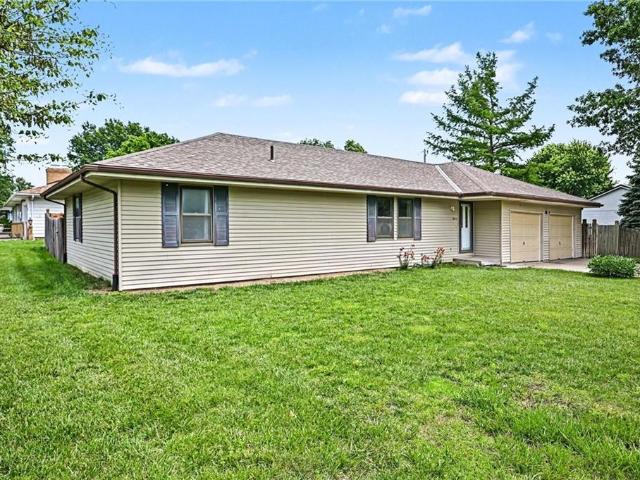 House for sale in Lathrop, Missouri