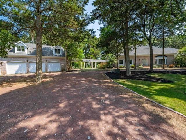 House for sale in Sunset Beach, Lower Township