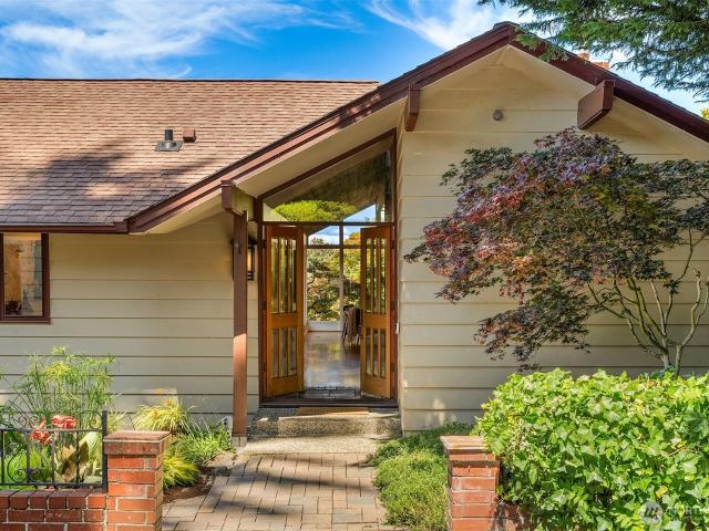House for sale in Washington