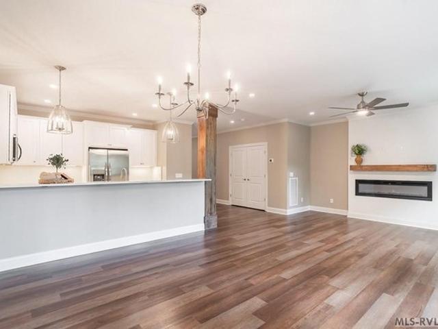 House for sale in Virginia