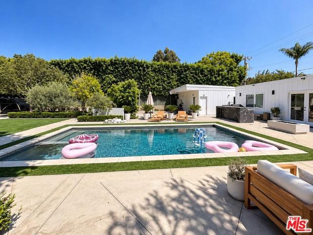 Property for rent in Beverly Hills, California