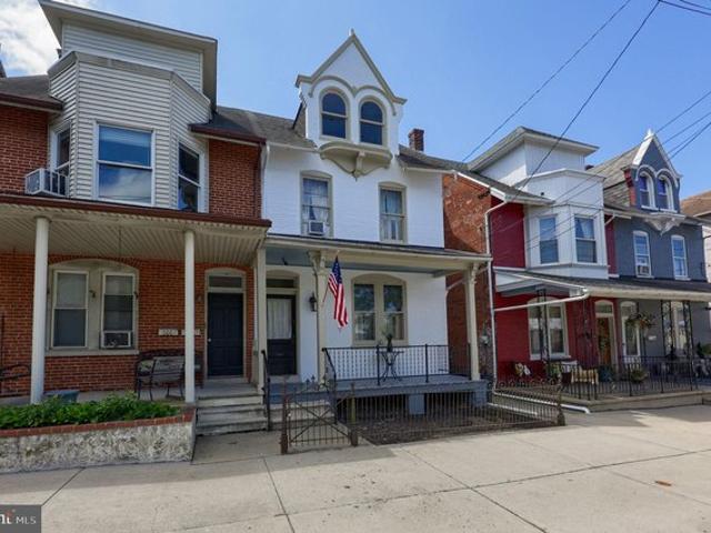 Townhouse for sale in Columbia, Lancaster County