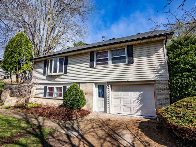 House for sale in Dodgeville, Wisconsin