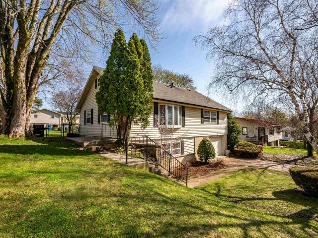 House for sale in Dodgeville, Wisconsin