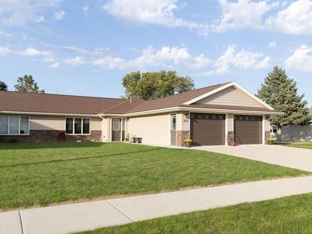 Condo for sale in Mitchell, Davison County