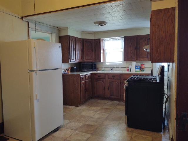 House for sale in Grantsburg, Illinois