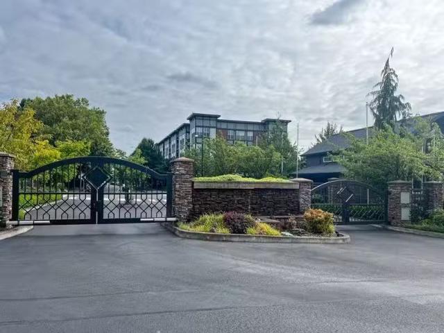 Condo for rent in Milwaukie Condo for rent in Milwaukie