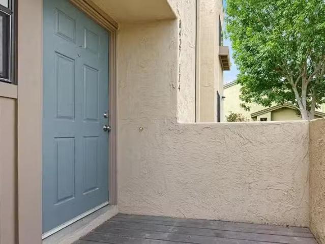 Condo for rent in Escondido