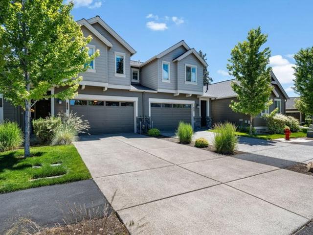 Townhouse for sale in Oregonia