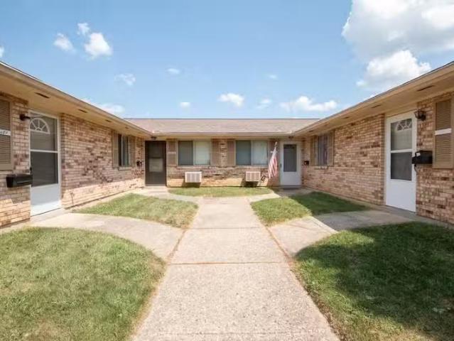 Condo for rent in Dayton