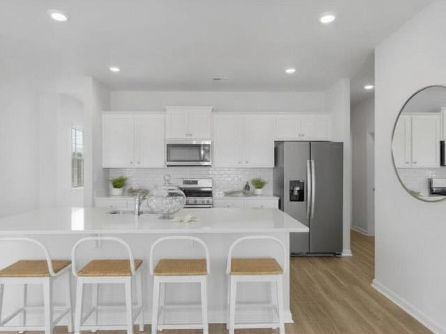 House for sale in Ravenel, South Carolina