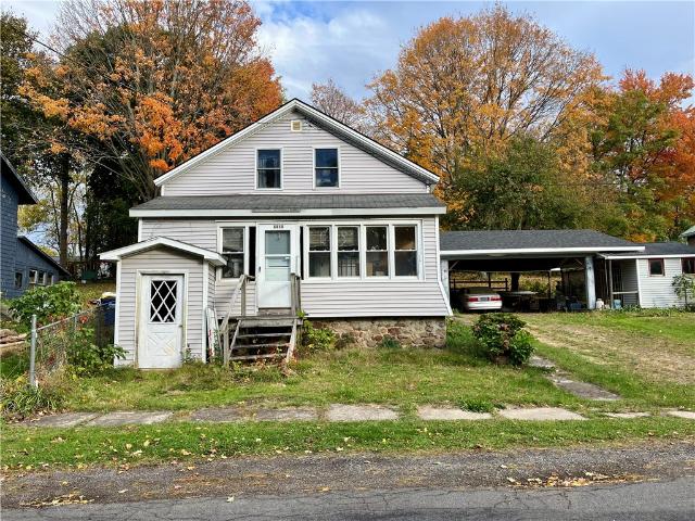 House for sale in Wolcott, New York