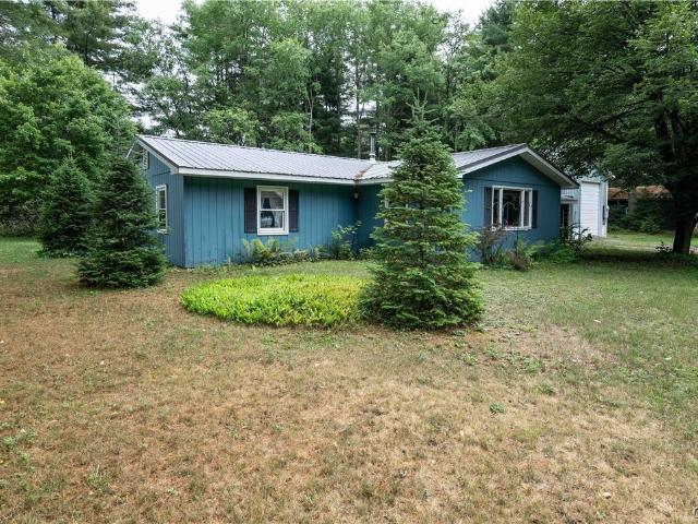 House for sale in Oneida, New York