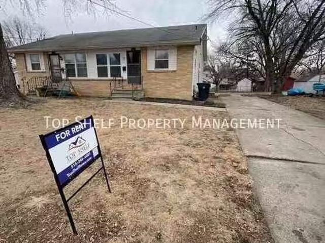 Condo for rent in Urbandale