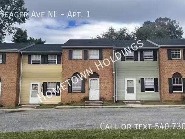 Condo for rent in Roanoke