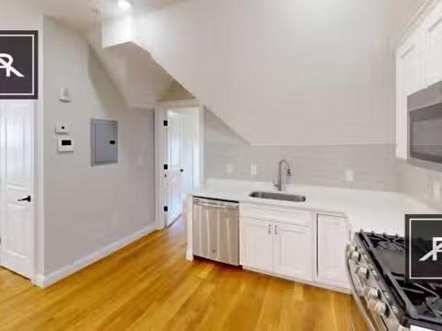 Condo for rent in Brighton