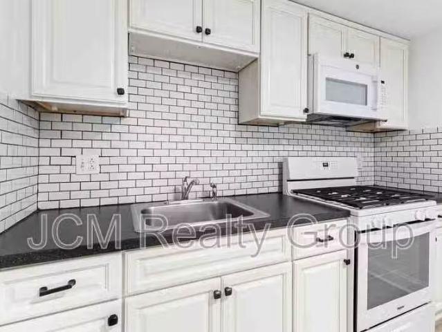 Condo for rent in Lynn
