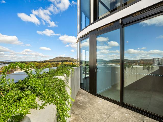 Apartment for rent in Woden, Australian Capital Territory