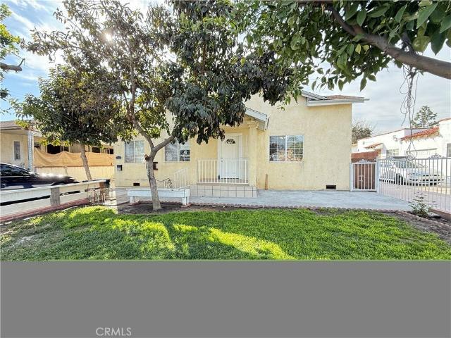 Duplex for rent in Maywood