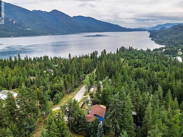 House for sale in Lardeau, British Columbia