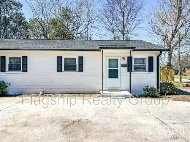 Condo for rent in Goldsboro