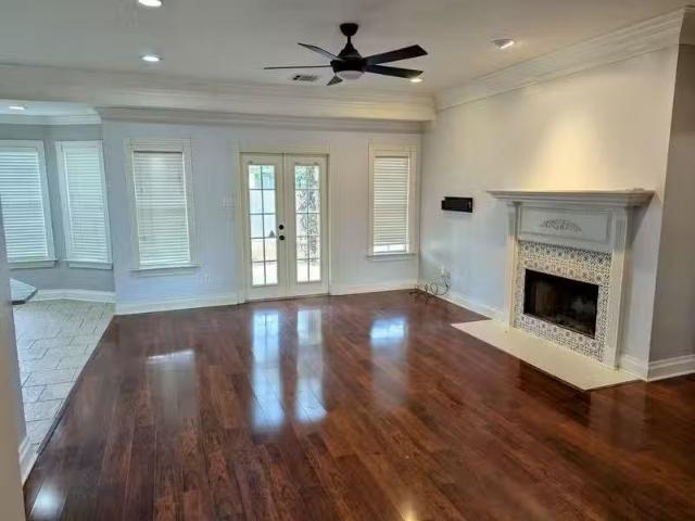 House for rent in Lafayette