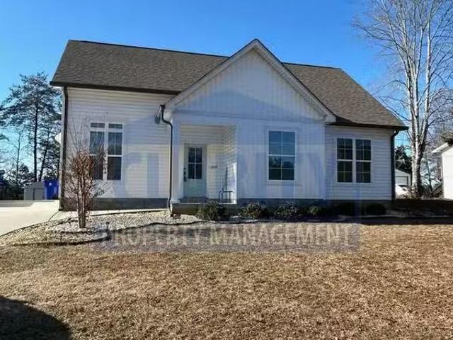 House for rent in Cleveland