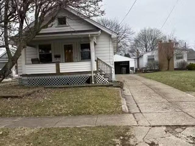 House for rent in Youngstown