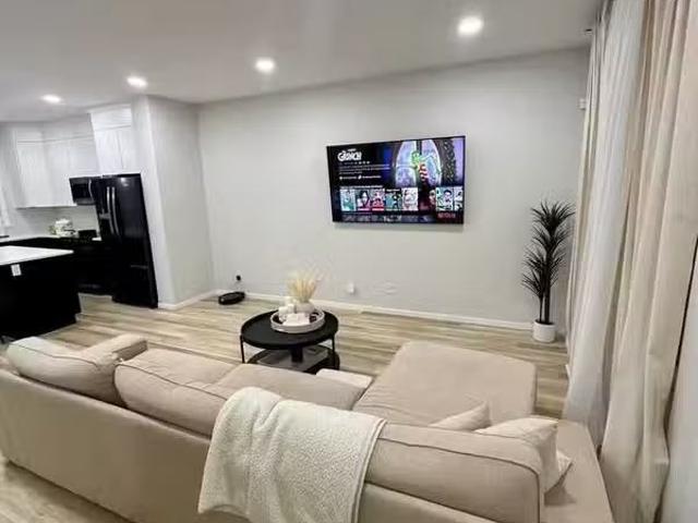 Condo for rent in East St. Paul, Manitoba